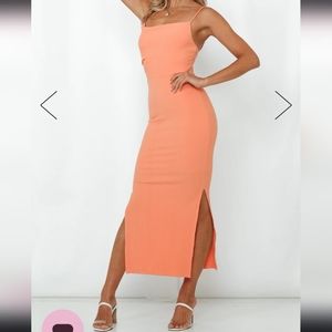 Hello Molly Peach fitted Midi Dress Size L